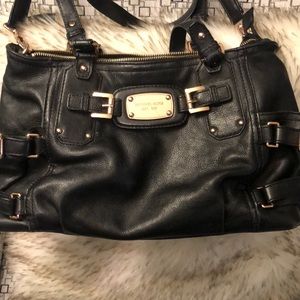 Black Michael Kors Handbag with Crossbody Strap